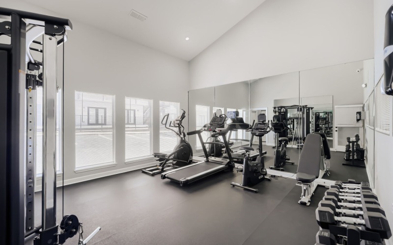 Open and well-lit fitness center